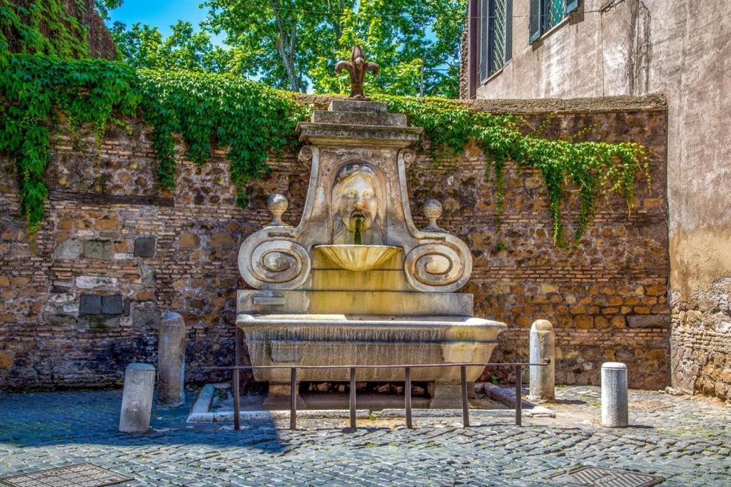 רומא Maison Barchetta In Via Giulia - Piazza Navona מראה חיצוני תמונה