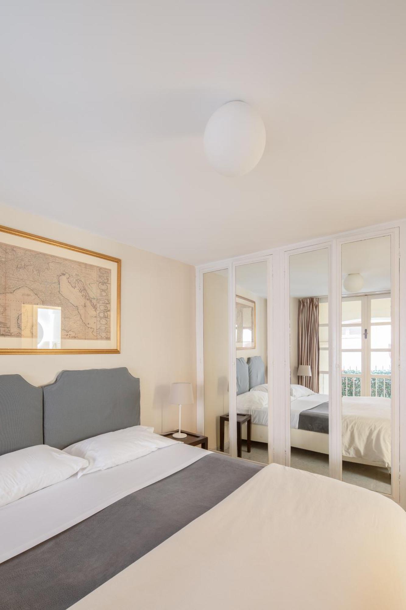 רומא Maison Barchetta In Via Giulia - Piazza Navona מראה חיצוני תמונה